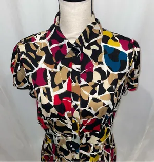 Y2K babydoll cap sleeve silk geometric blouse button front banded waist DVF thumbnail 6