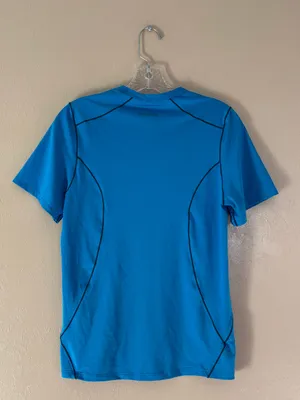 Patagonia women’s Capilene 1 Silkweight Stretch T-Shirt sz XS thumbnail 2