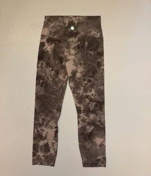 Lululemon leggings  thumbnail 2