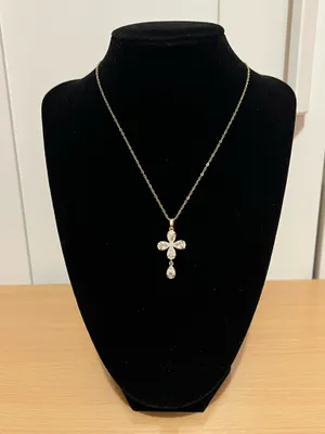 Beautiful necklace Gold thumbnail 3