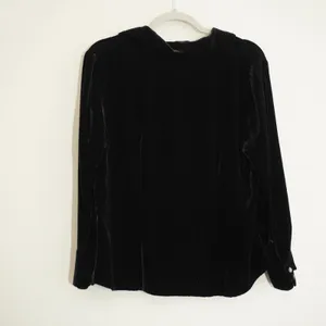 Eddie Bauer Black Velvet Silk Button Front Blouse Long Sleeve Whimsigoth Vintage thumbnail 7