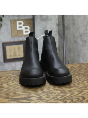 Universal Thread Womens Zora Boots Faux Leather Chelsea 94637403 Black 8M thumbnail 3