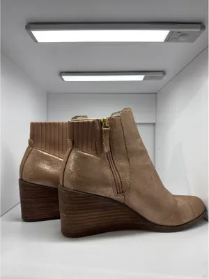 TOMS Women's Beige Suede Ankle Boots Wedge Heel Size 7.5 thumbnail 3