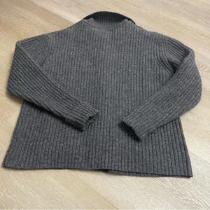 Ribbed Eddie Bauer 100% lambswool sweater thumbnail 3