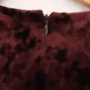 Maggy London Crushed Velvet Sheath Dress Womens Size 6 Burgundy Whimsigoth Party thumbnail 3