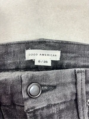 Good American Black Skinny High-Rise Jeans Size 6/28 thumbnail 4