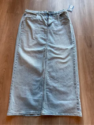 Light Wash Denim Maxi‎ Skirt Blue Size 12 thumbnail 1