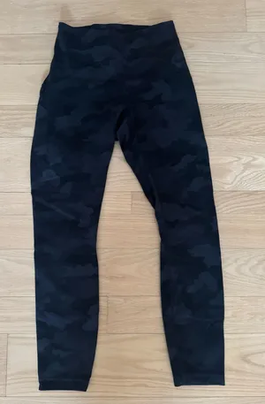 Lululemon Leggings thumbnail 1