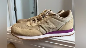 EUC New Balance 501s thumbnail 1