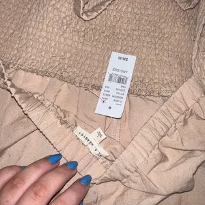 NWT Pacsun Romper Smocked Spaghetti Strap Open Back Jumpsuit size Large thumbnail 4