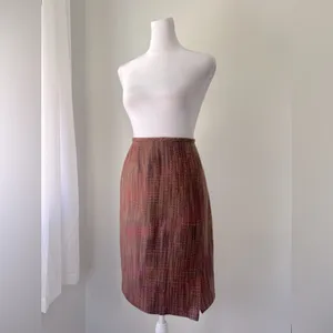 Vintage ‘00s Liz Claiborne Brown & Burgundy Textured Knee Length Skirt thumbnail 2