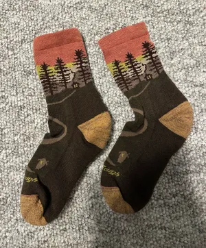 Darn Tough Socks Brown thumbnail 1