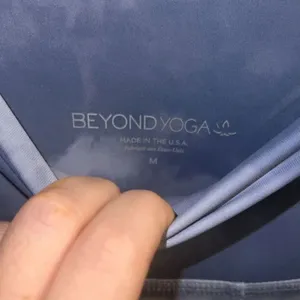✨Beyond Yoga Olympus High Waisted Midi Tie Dye Blue Sz M Leggings✨ thumbnail 8