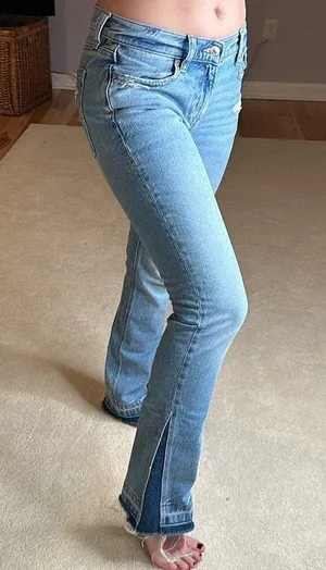 American Eagle: 90s Low-Rise Skinny Kick Jeans thumbnail 2
