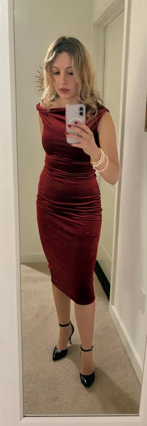Red Velvet Dress Francesca's thumbnail 1