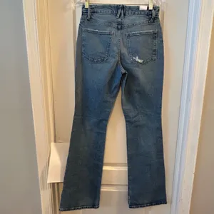 GOOD AMERICAN Womens Blue Denim Flare Jeans Size‎ 6 28 Distressed High Rise thumbnail 5