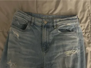 American Eagle Stretch Ripped Mom Jean thumbnail 1
