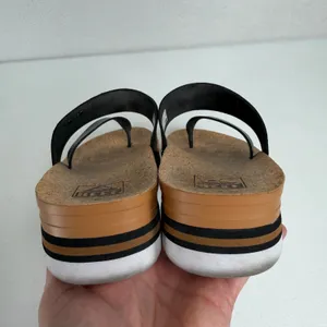Reef 8 Cushion Sol Hi Black Cork Platform Thong Sandal Beach Casual Flatform thumbnail 9