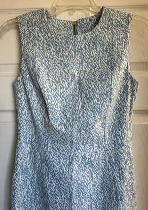 Calvin Klein Blue & White Sleeveless Textured Sheath Dress Women’s Size 6 thumbnail 2