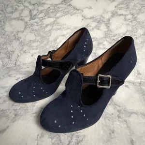 Re-Mix Vintage Footwear Cloche‎ T-straps in Navy Suede/Black Patent, Size 6 thumbnail 3