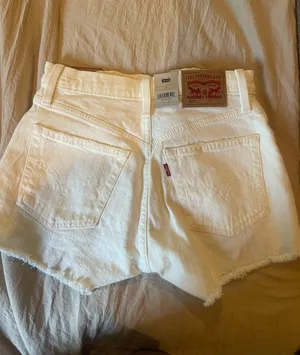 Jeans High-Rise Shorts thumbnail 2