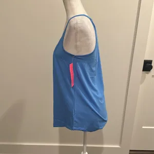 NWT Lilly Pulitzer Lacy Top in Blue Haven Sz M thumbnail 2