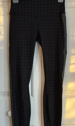 Alo black and grey houndstooth thumbnail 1
