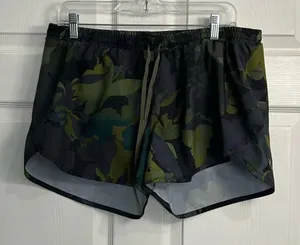 Old Navy Active Shorts camouflage L thumbnail 1