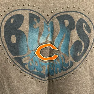 NFL Bears women’s Long Sleeve Gray Shirt thumbnail 2