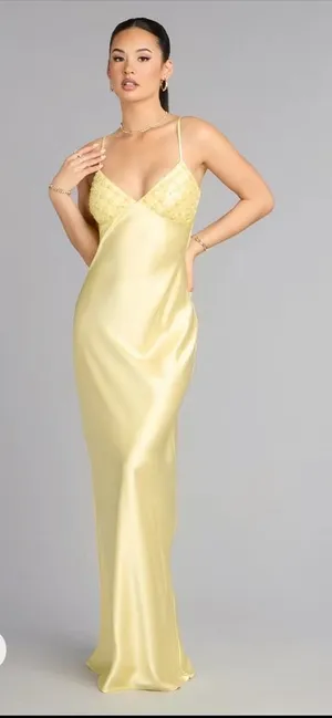 WINDSOR Ruby Satin Low Back Column Formal Dress thumbnail 1