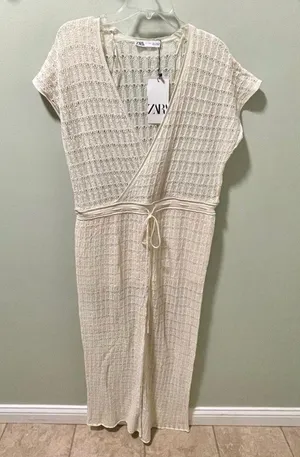 ZARA NWT Pointelle Knit V-Neck Jumpsuit Women’s Size Small thumbnail 2