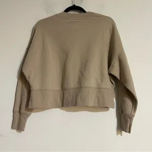 Abercrombie & Fitch The Hamptons Sport Club Crewneck Cropped Sweatshirt Small thumbnail 6