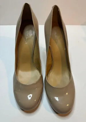 Nine West Nude Pumps Size 10 thumbnail 1
