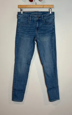 American Eagle medium wash Jegging jeans thumbnail 1