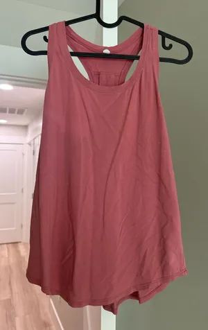 Lululemon Tank thumbnail 1
