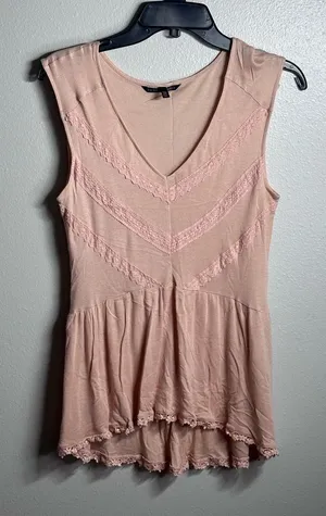 Victoria’s Secret Top Women’s Small Petite Orange Semi-Sheer Peplum Sleeveless‎ thumbnail 1