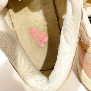 Nike Women’s Size 9 Pink Glitter Dunk Low Top‎ Sneaker thumbnail 5