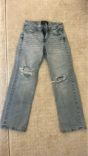Aeropostale Low-Rise Baggy Jeans thumbnail 1