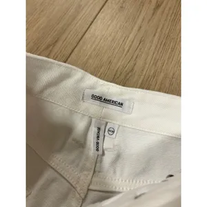 Good American Good Vintage White High Rise Straight Leg‎ Zipper Jeans 10/30 thumbnail 4