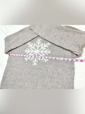 Maurices Cozier Than Cashmere Snowflake Crewneck Sweater Size Medium thumbnail 5
