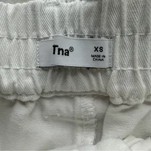 Aritzia TNA Cargo Pants XS Off White Wide Leg Utility Cotton Twill Style 97780 thumbnail 6