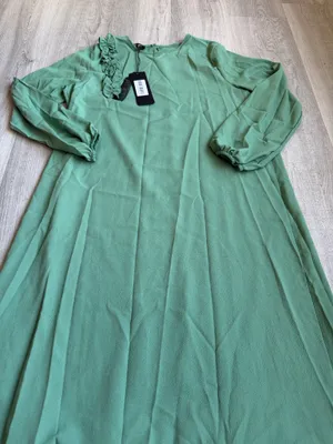 Tavin Green Long Dress Size L (US 8) NWT Long Sleeve Elegant Modest thumbnail 2