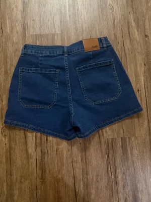 Amazon Jean Shorts Blue Size M thumbnail 3
