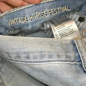 American Eagle Outfitters Vintage Hi-Rise Festival Denim Shorts Size 2 v6x thumbnail 7