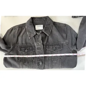 Old Navy Womens Small Washed Black Denim‎ Trucker Jacket Jean Jacket S thumbnail 5