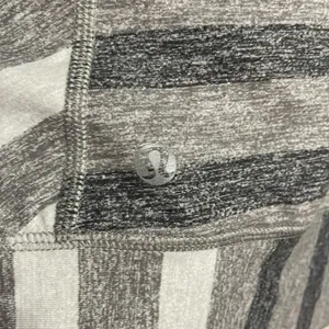 Lululemon Race Your‎ Pace Long Sleeve Marshmallow Stripe Heathered Athleisure thumbnail 6