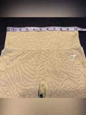 Gymshark Beige High-Waist Animal-Texture Bike Shorts thumbnail 6