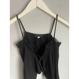 One By One Black Lace Trim‎ Tank Top Y2K Whimsigoth Witchy Size Small Flowy Club thumbnail 3