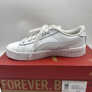 PUMA Court Sneaker, White, Women's Casual Low Top Leather Shoes Size 6.5 thumbnail 10