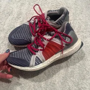 Adidas x Stella McCartney Ultraboost Sneakers, Size 6.5 thumbnail 2